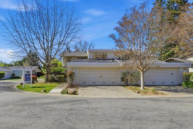 2442 Sharon Oaks Drive, Menlo Park, CA 94025