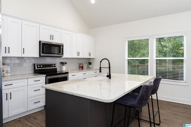 6526 MOUNTAIN RIDGE ROAD, Trussville, AL 35173