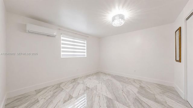 19790 SW 136th St, Miami, FL 33196