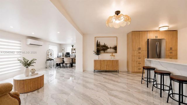 19790 SW 136th St, Miami, FL 33196
