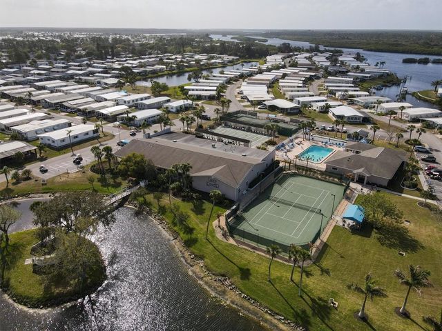 105 TORTOLA WAY, North Port, FL 34287