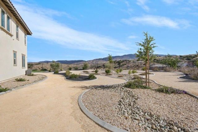 39210 Stallion Drive, Palmdale, CA 93551