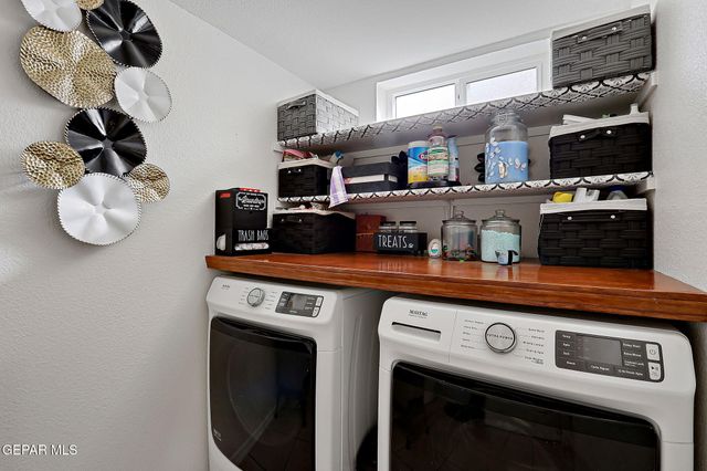 541 Kearney Way, El Paso, TX 79928