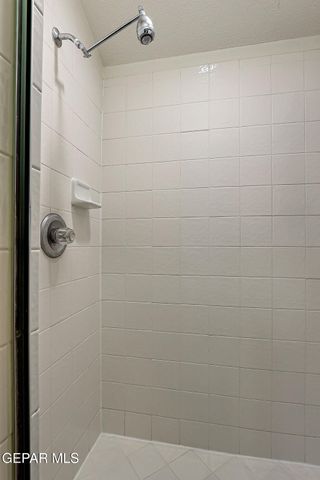 541 Kearney Way, El Paso, TX 79928