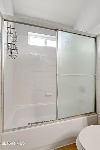 541 Kearney Way, El Paso, TX 79928