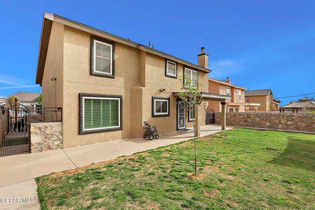 541 Kearney Way, El Paso, TX 79928