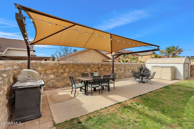 541 Kearney Way, El Paso, TX 79928