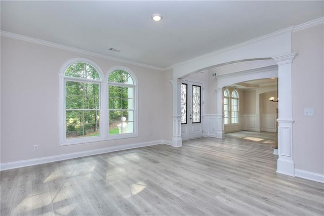 2010 Fontainbleau Drive, Conyers, GA 30094