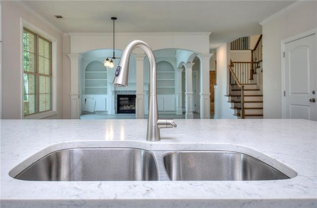 2010 Fontainbleau Drive, Conyers, GA 30094