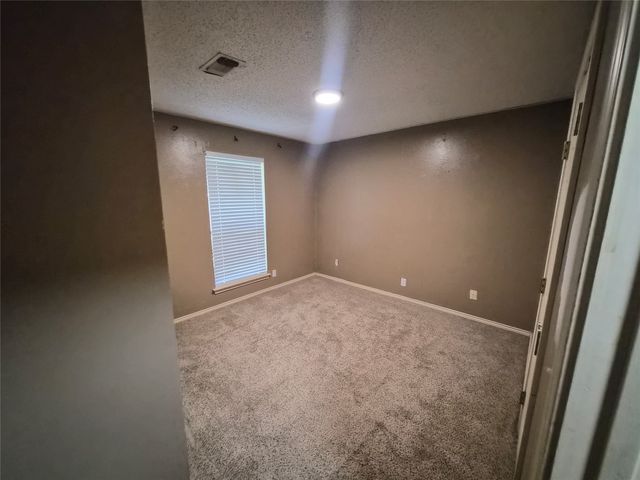 102 Shady Grove Court, Joshua, TX 76058