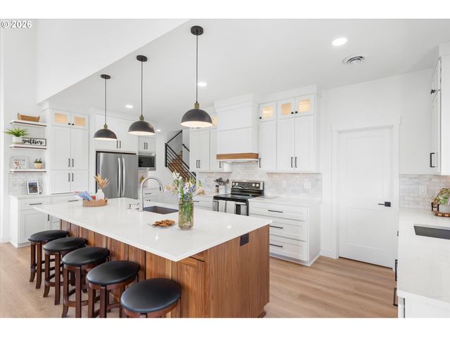 158 BREEZY Ln, Mossyrock, WA 98564