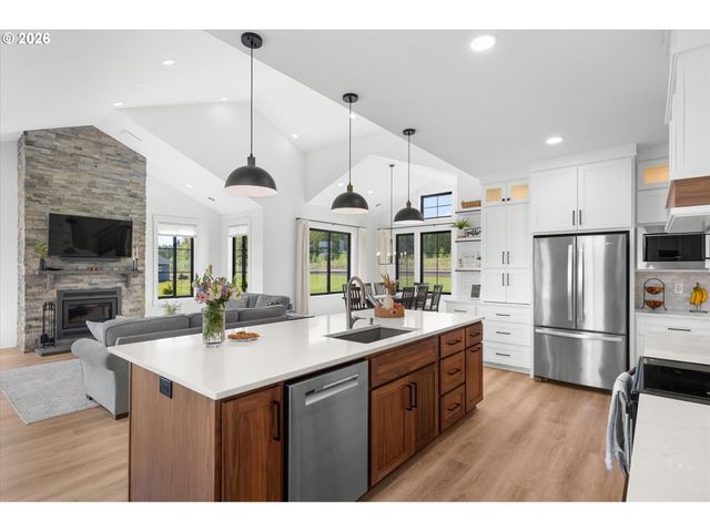 158 BREEZY Ln, Mossyrock, WA 98564