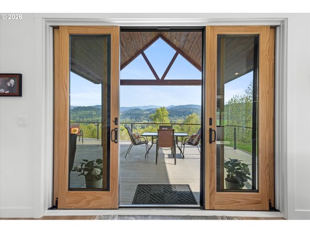158 BREEZY Ln, Mossyrock, WA 98564
