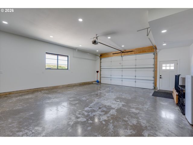 158 BREEZY Ln, Mossyrock, WA 98564