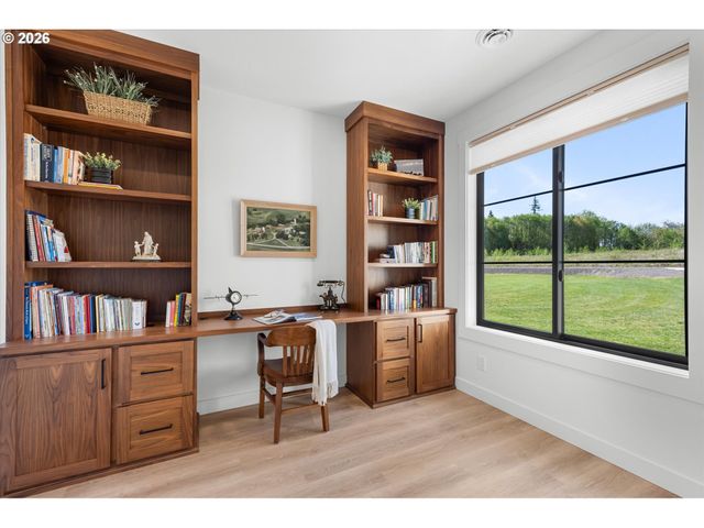 158 BREEZY Ln, Mossyrock, WA 98564