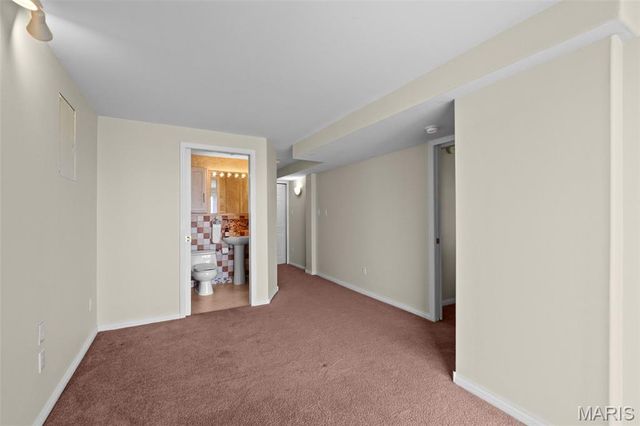 1266 Big Bend Crossing Drive, Manchester, MO 63088