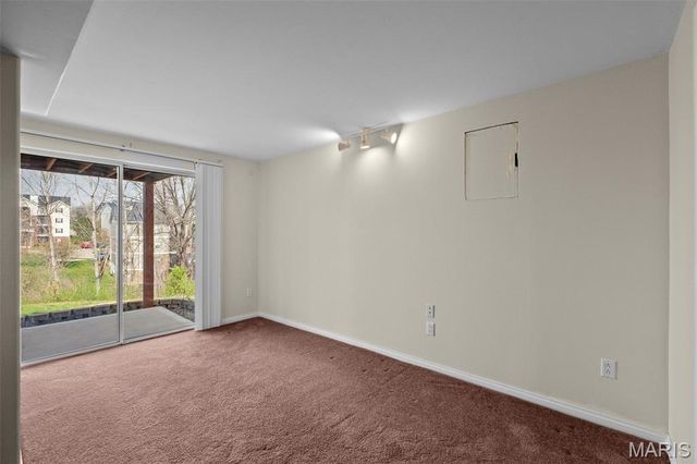 1266 Big Bend Crossing Drive, Manchester, MO 63088