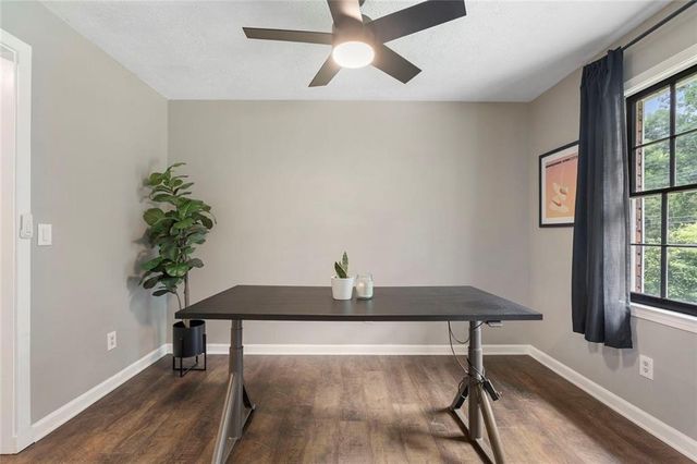 675 Teague Drive NW, Kennesaw, GA 30152