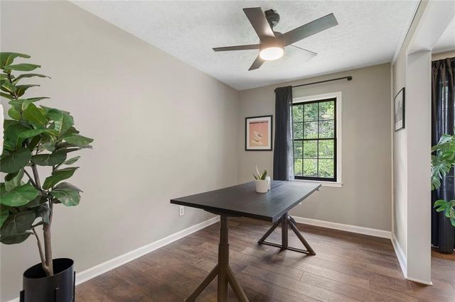 675 Teague Drive NW, Kennesaw, GA 30152