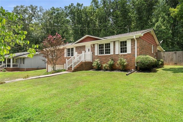 675 Teague Drive NW, Kennesaw, GA 30152