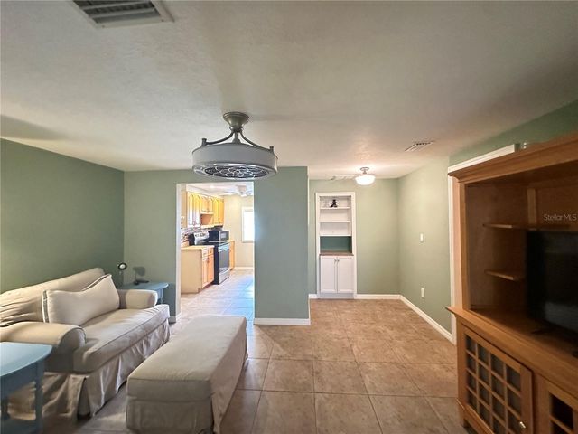 1230 WOODLAWN AVENUE, Punta Gorda, FL 33950
