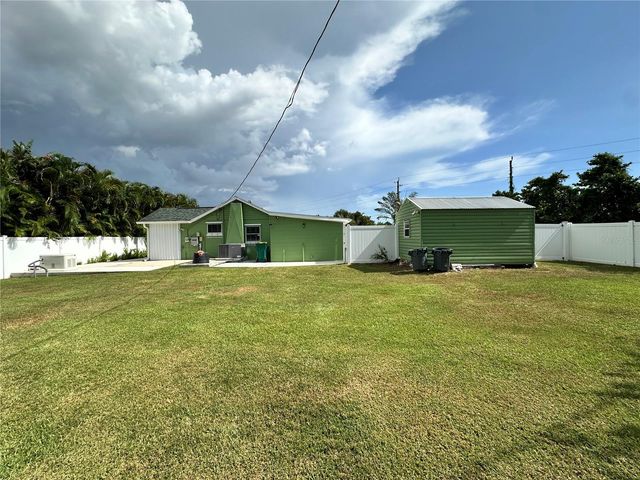1230 WOODLAWN AVENUE, Punta Gorda, FL 33950