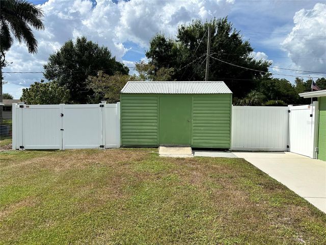 1230 WOODLAWN AVENUE, Punta Gorda, FL 33950
