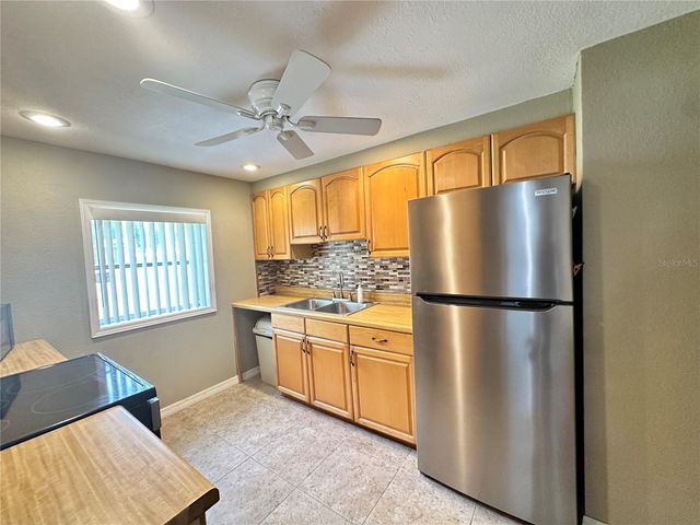 1230 WOODLAWN AVENUE, Punta Gorda, FL 33950