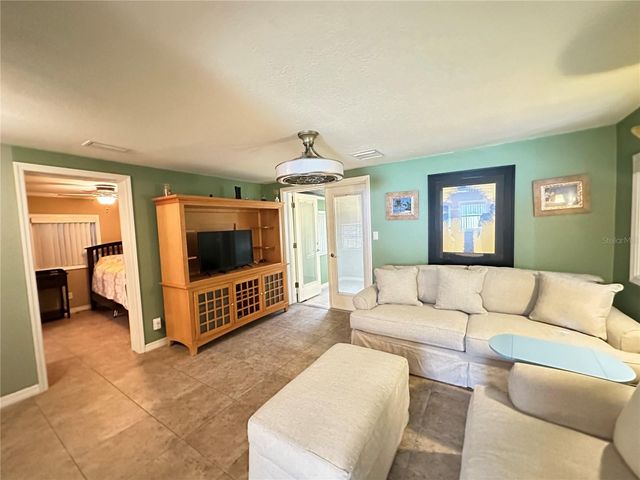 1230 WOODLAWN AVENUE, Punta Gorda, FL 33950