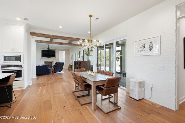 989 Holly Bush Road, Brandon, MS 39047