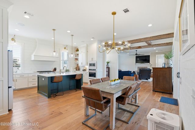 989 Holly Bush Road, Brandon, MS 39047