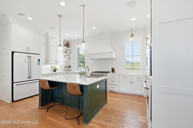 989 Holly Bush Road, Brandon, MS 39047
