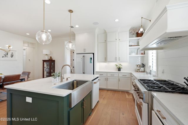 989 Holly Bush Road, Brandon, MS 39047