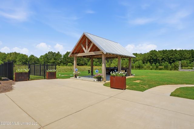 989 Holly Bush Road, Brandon, MS 39047