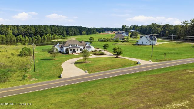 989 Holly Bush Road, Brandon, MS 39047