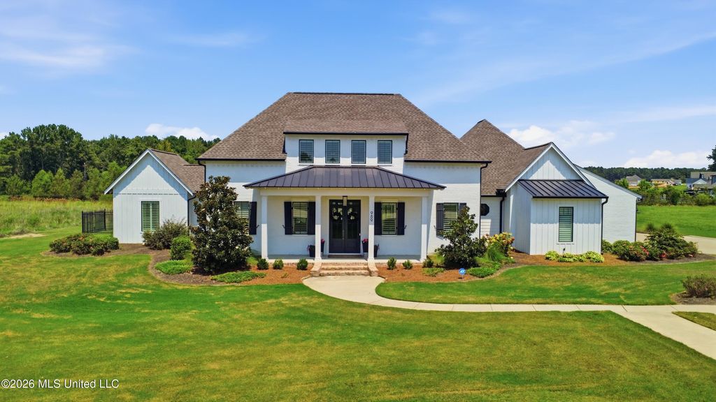 989 Holly Bush Road, Brandon, MS 39047