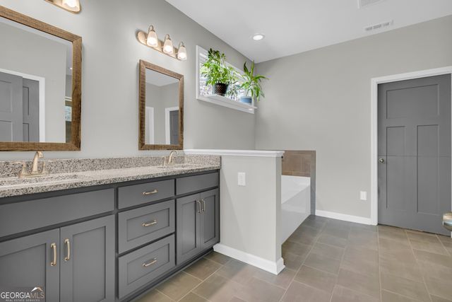 3590 Tommy Lee Cook Road, Newnan, GA 30263