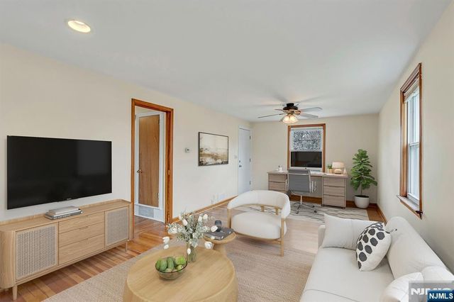 228 Willow Avenue, Garwood, NJ 07027