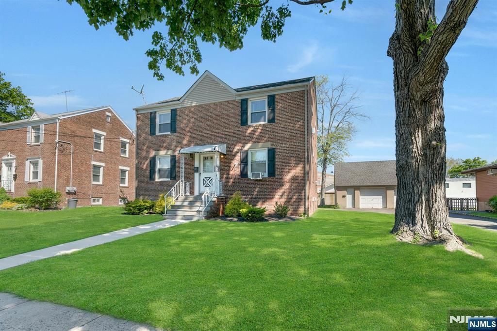 228 Willow Avenue, Garwood, NJ 07027