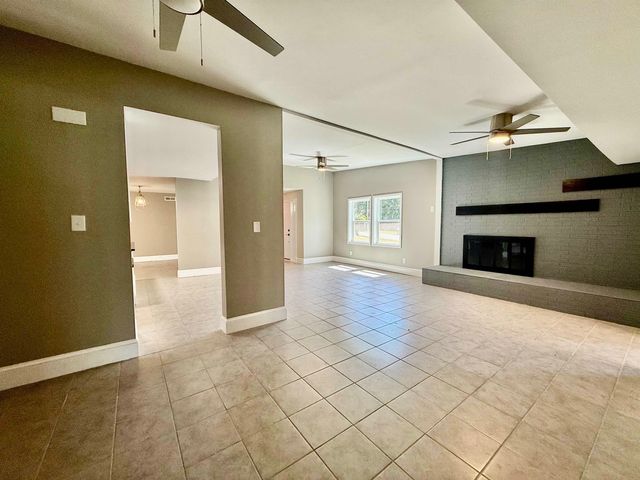 137 Forest Hills Drive, Gaffney, SC 29340