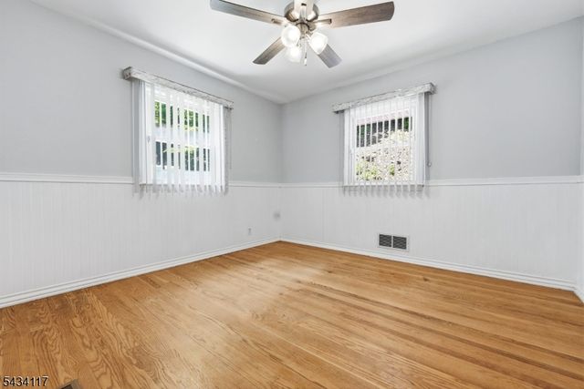 468 Rifle Camp Rd, Woodland Park, NJ 07424