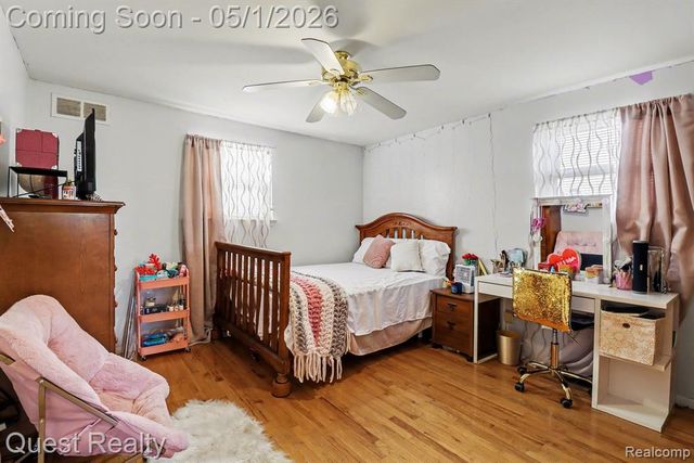 23069 Haynes Street, Farmington Hills, MI 48336