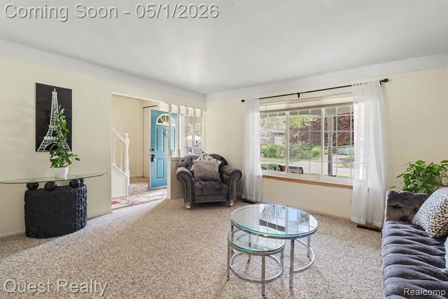 23069 Haynes Street, Farmington Hills, MI 48336