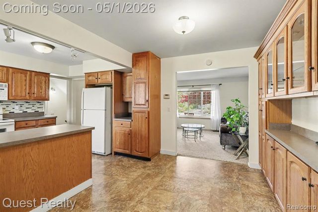 23069 Haynes Street, Farmington Hills, MI 48336