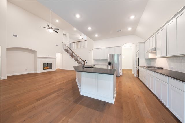 242 Harmony Avenue, Forney, TX 75126