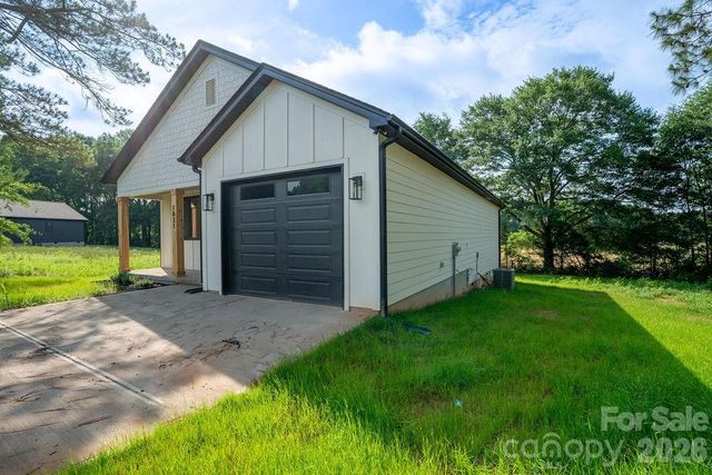 1831 Boy Scout Road, Lincolnton, NC 28092