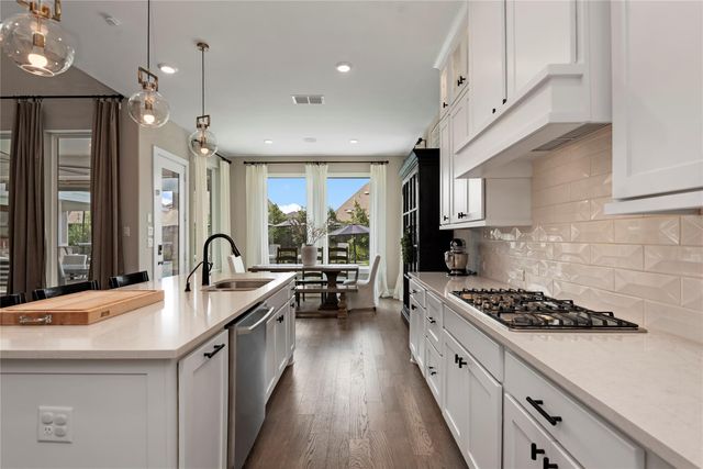 25007 Heather Glade Trail, Tomball, TX 77375