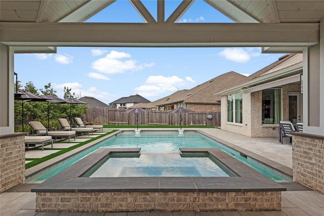 25007 Heather Glade Trail, Tomball, TX 77375