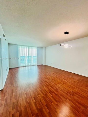 1200 Brickell Bay Drive 4308, Miami, FL 33131