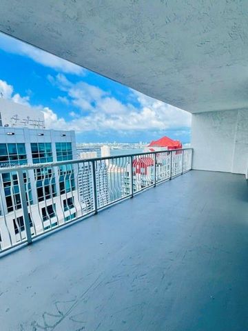 1200 Brickell Bay Drive 4308, Miami, FL 33131